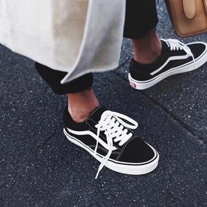 Old Skool Low Top Vans